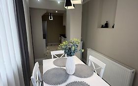 Roshen Apartament'S